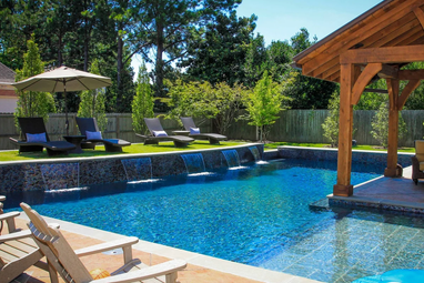 How to Design a Backyard Pool?
