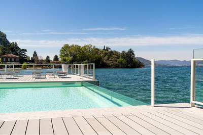 How to Choose the Right Robotic Pool Vacuum for Your Pool Size