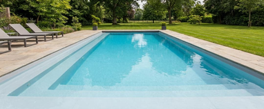 Robot for Sloped Pool: How to Choose the Right Cleaner for Walls, Steps, and Deep Ends