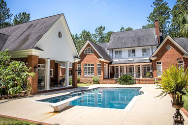 How to Plan the Perfect Pool Landscape