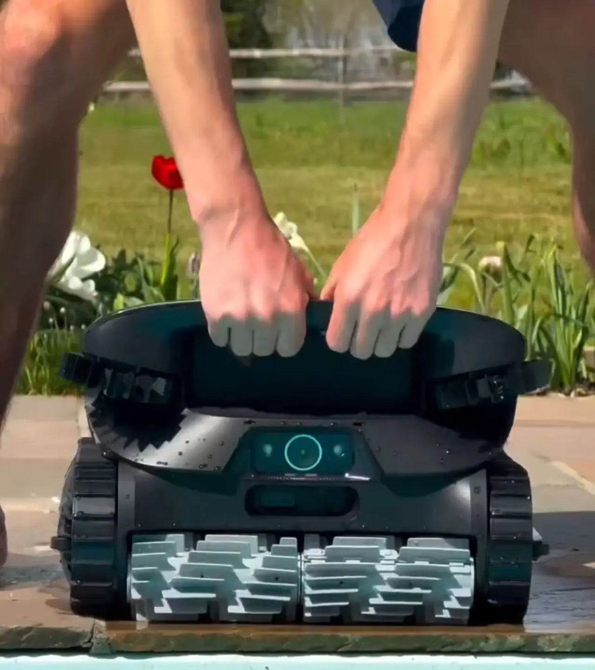 AquaSense® 2 Ultra: Buy the First AI-Powered Robotic Pool Cleaner